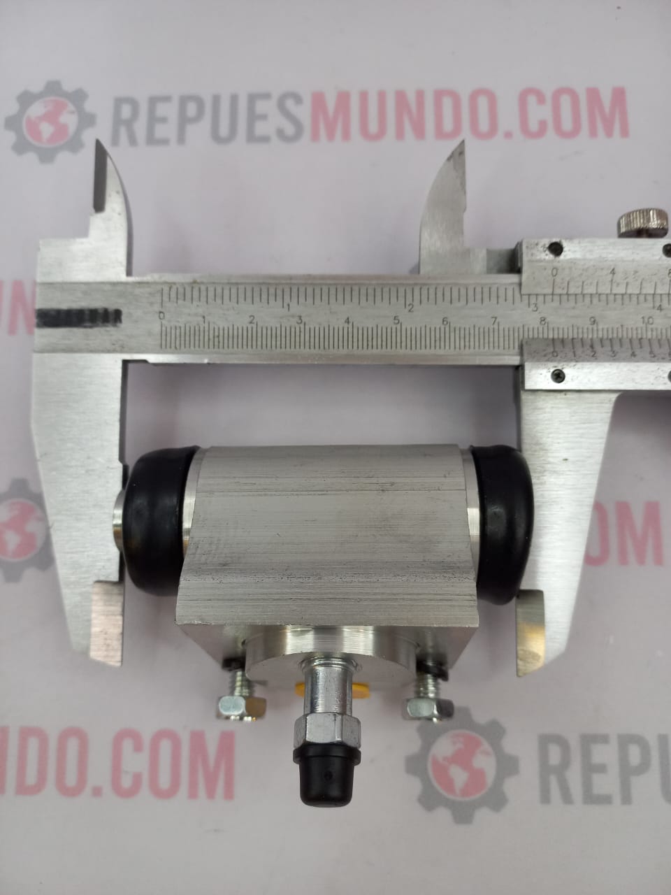 CILINDRO DE RUEDA FRENO TOYOTA HILUX VIGO REVO FORTUNER REF CR4217 AMERICAN RUBBER - Image 2