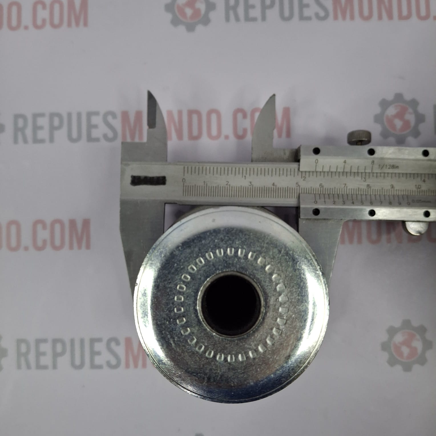 BUJE TIJERA INFERIOR TOYOTA HILUX VIGO 2.5 2.8 3.0 REF 512020 48655-04020 MED 14X57X90 MM - Image 5
